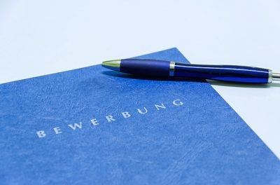 Berufseinsteiger, -umsteiger und -aufsteiger: Unterschiede bei der Bewerbungsstrategie