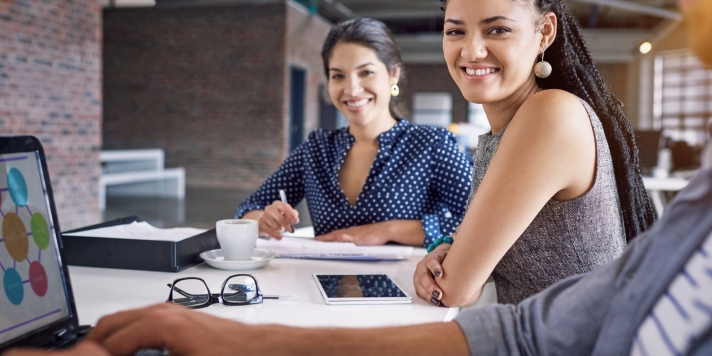 Back to Office: Umfrage zeigt einen Trend zu weniger Homeoffice und zu mehr Präsenz am Arbeitsplatz